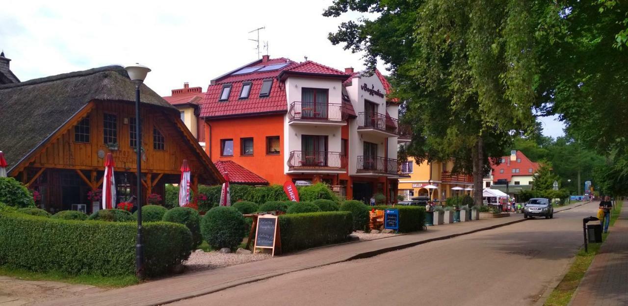 PEPASÓWKA Chatka Puchatka Łukęcin Exterior foto